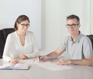 Selec Entwicklung von proportionalen Servoventile und Elektronik